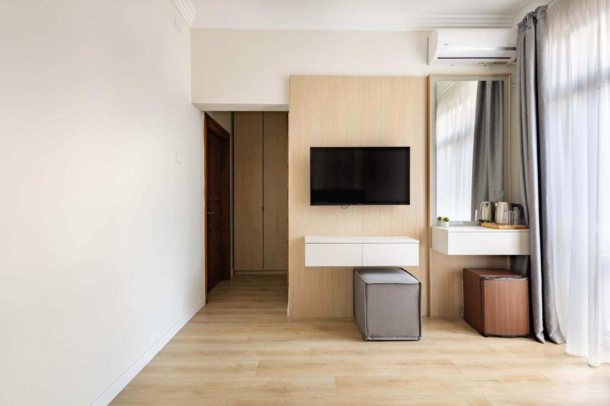 Piccolo Mondo By Citybookings 布加勒斯特 外观 照片