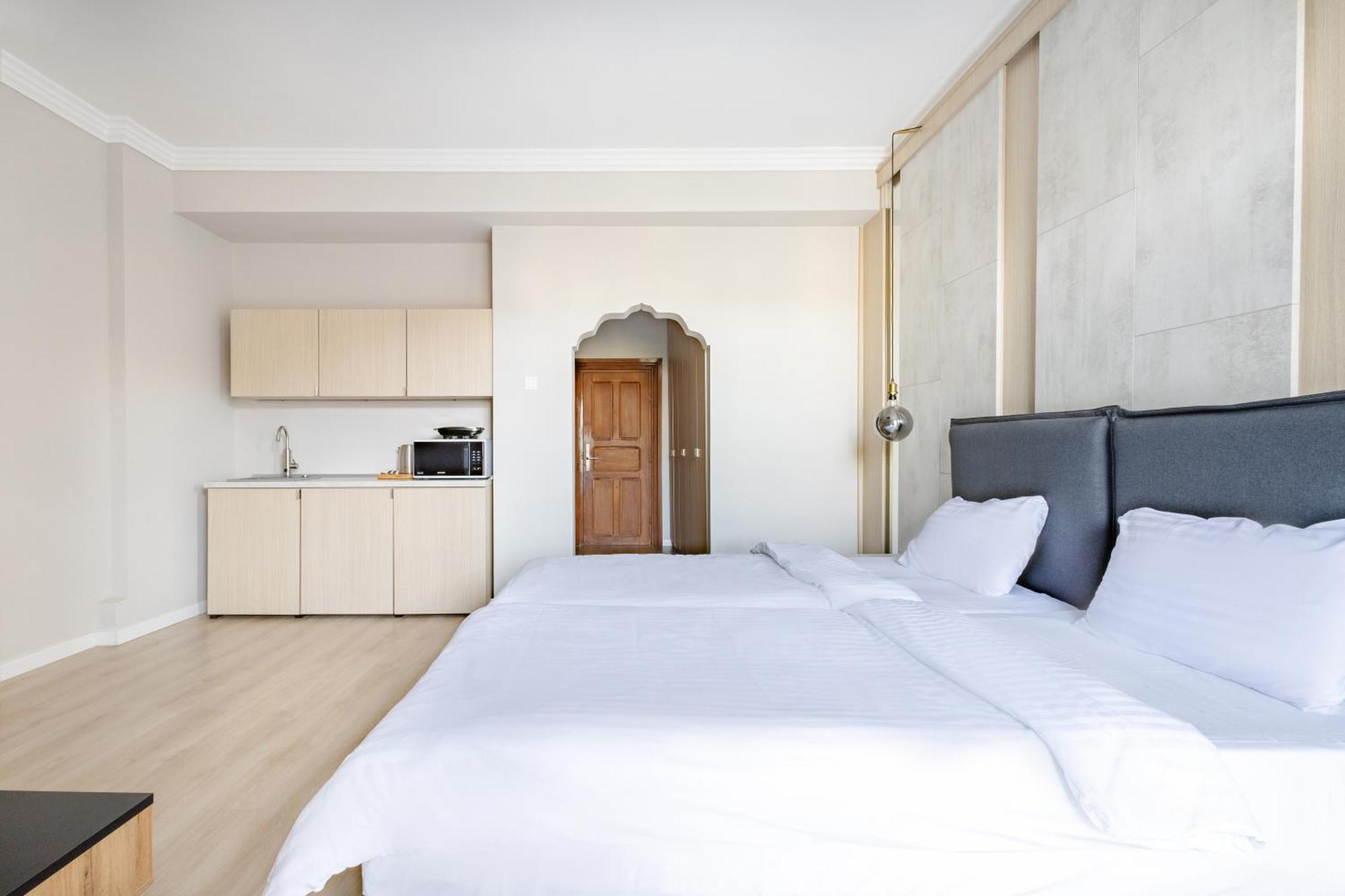 Piccolo Mondo By Citybookings 布加勒斯特 外观 照片