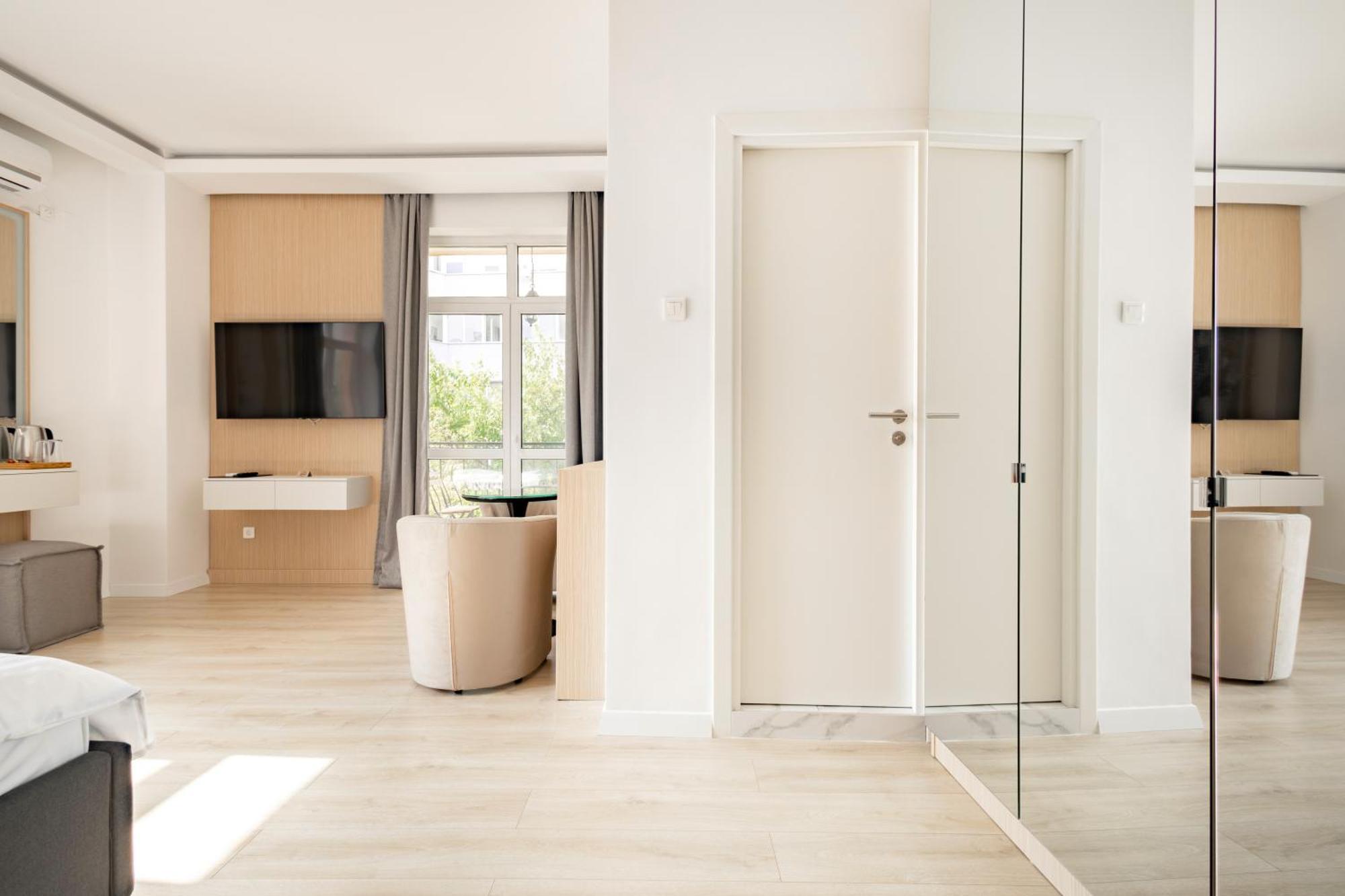 Piccolo Mondo By Citybookings 布加勒斯特 外观 照片